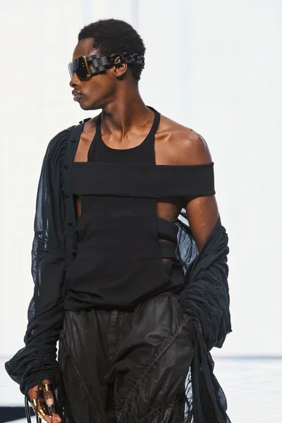 Look 68